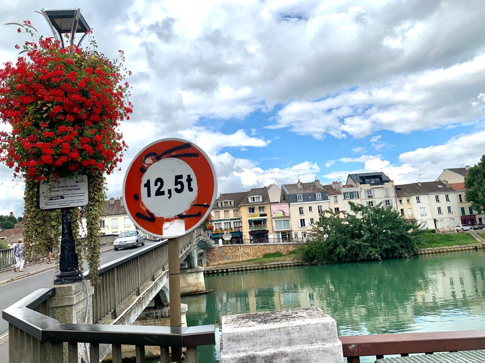 App301 Centre Ville A Lagny, 15Min A Disneyland En Voiture, 30Min A Paris En Voiture Dış mekan fotoğraf